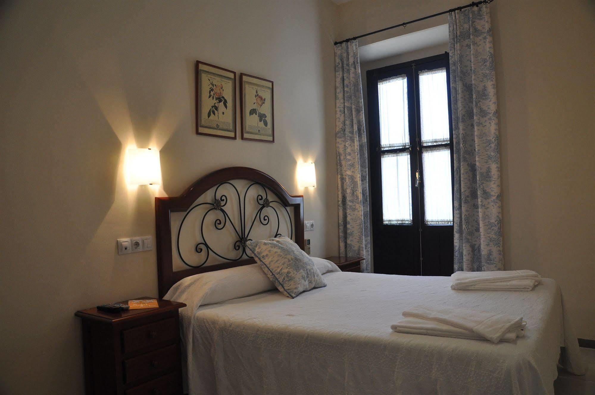Hostal Azahar Córdoba Exteriér fotografie